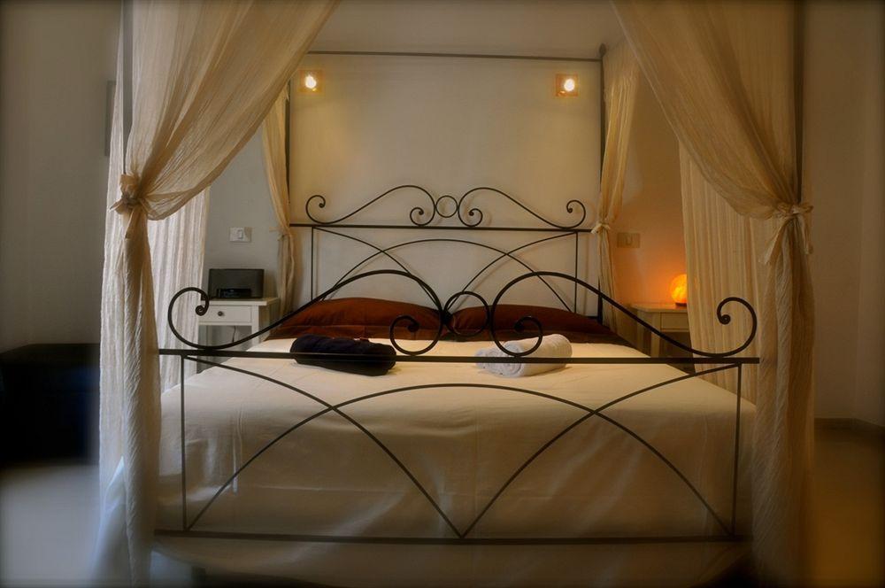 Babuino 127 Rooms Рим Екстер'єр фото