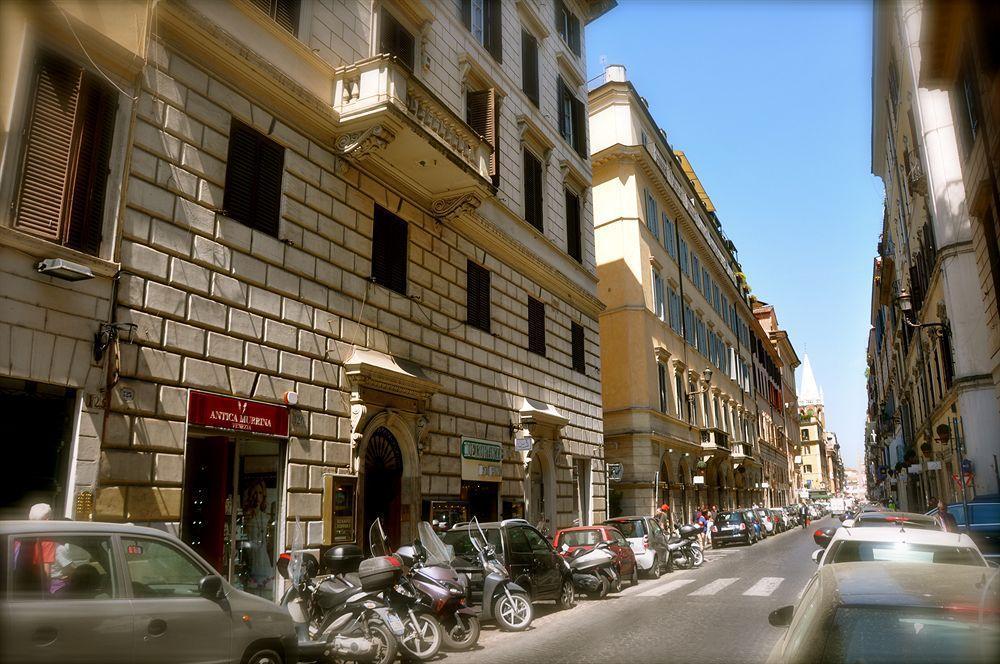 Babuino 127 Rooms Рим Екстер'єр фото