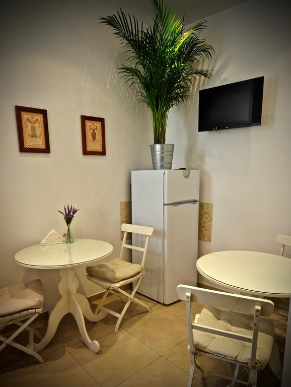 Babuino 127 Rooms Рим Екстер'єр фото