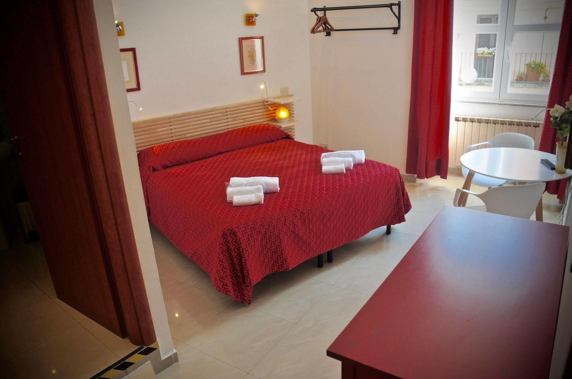 Babuino 127 Rooms Рим Екстер'єр фото