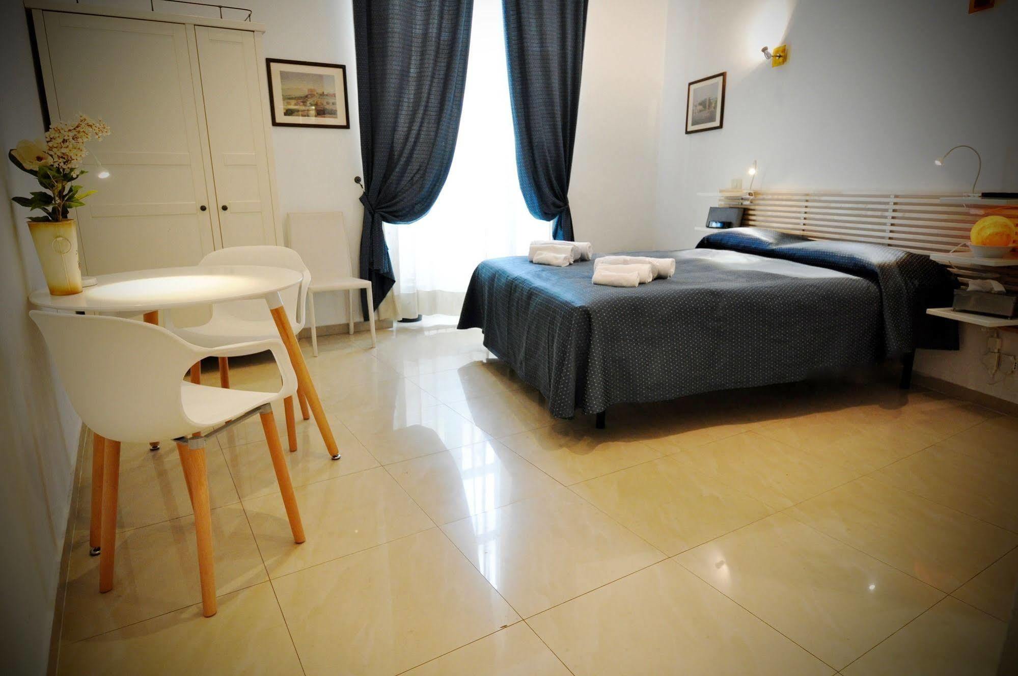 Babuino 127 Rooms Рим Екстер'єр фото