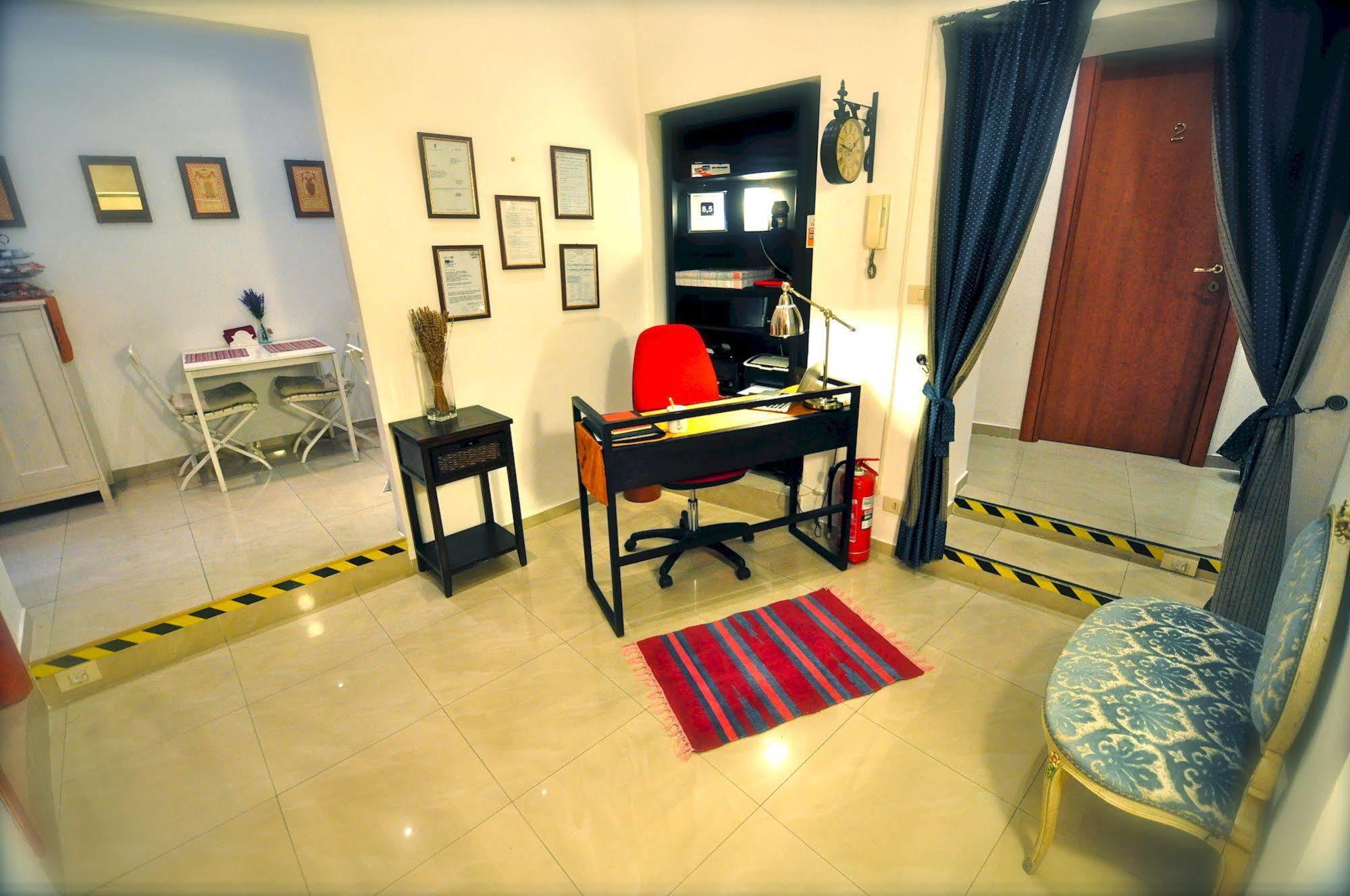 Babuino 127 Rooms Рим Екстер'єр фото