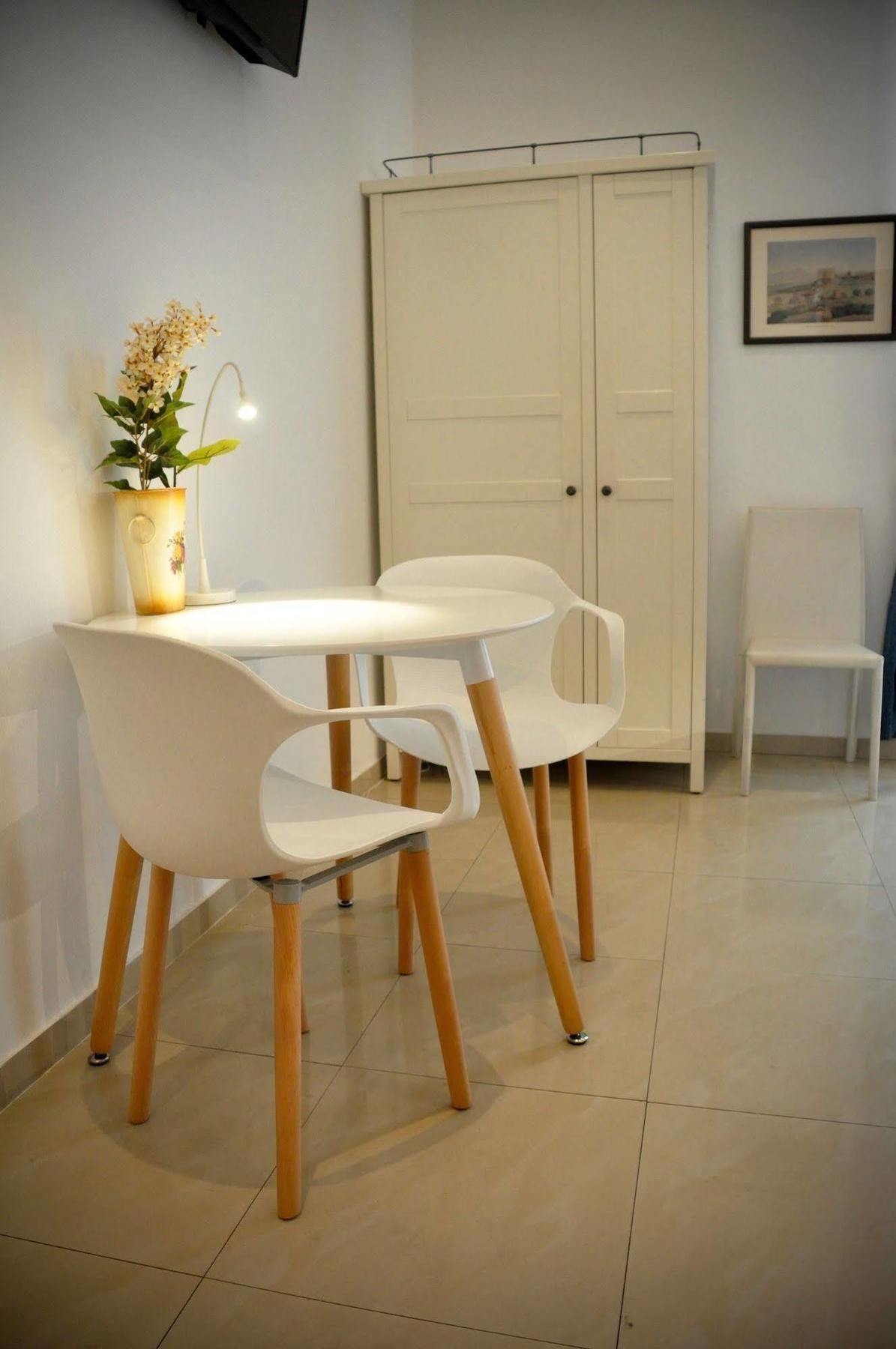 Babuino 127 Rooms Рим Екстер'єр фото